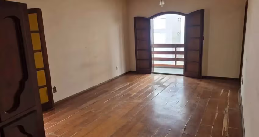 Casa com 3 quartos à venda na Rua Raul Pompéia, 185, Vila Jardini, Sorocaba