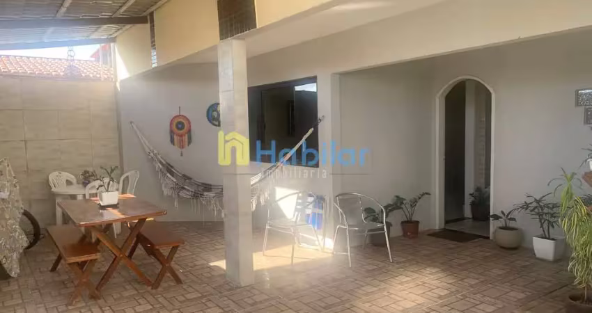 Casa à venda no augusto franco, farolândia. 5/4. 232m². 02 pavimentos. rua larga.