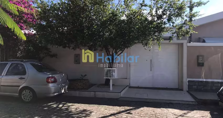 Casa à venda na farolândia. próximo ao palácio do governo. oportunidade.