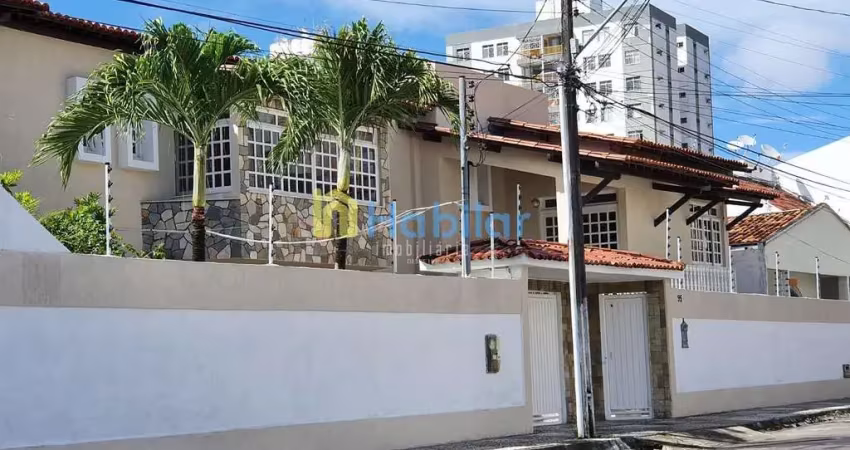 Casa com 5 quartos à venda na Rua Wilton Melo, 95, Suíssa, Aracaju