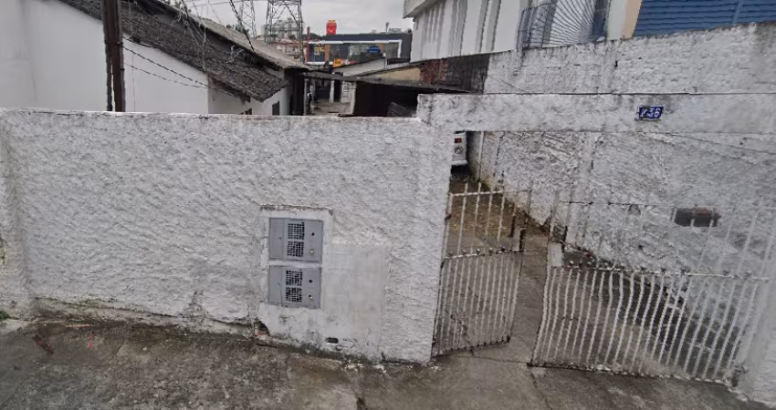 CASA VERDE - VENDE TERRENO  450m2  COM  CASAS ANTIGAS