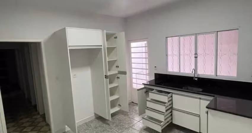 Jardim das Industrias em São José, casa com 2 dorms para venda