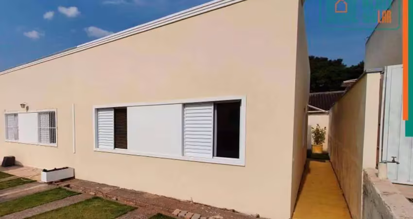 Sobrado a venda no Caucaia do Alto, Cotia,SP, com 55m², living para 2 ambientes, 3 dormitórios, 2 vagas autos