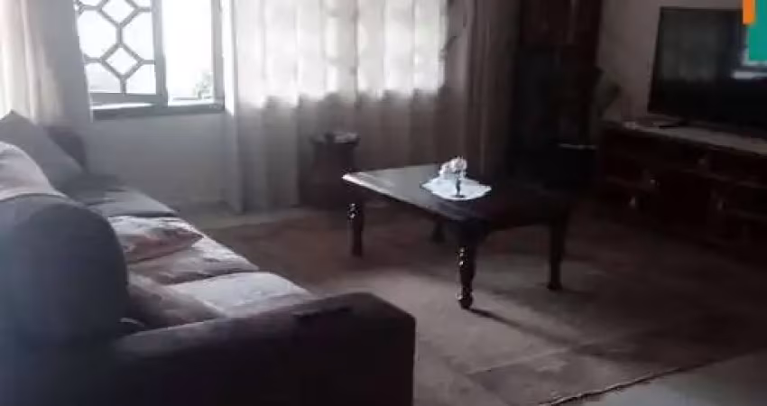 Sobrado a venda jardim pinheiros, são paulo, sp, com 194m² de área construída, 4 dormitórios, sendo 2 suítes, sala, garagem 2 autos.