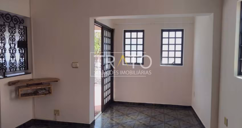 Casa com 3 quartos para alugar na Rua Professor Alcíno Almeida Maudonnet, 82, Jardim Nossa Senhora Auxiliadora, Campinas