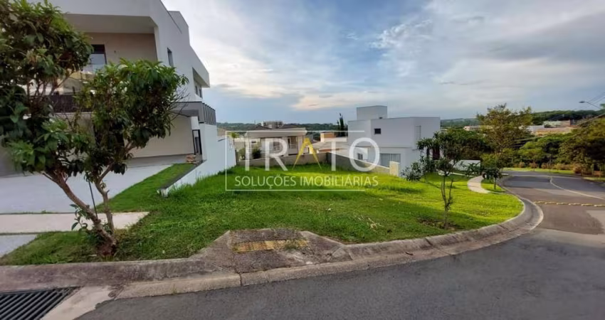 Terreno em condomínio fechado à venda na Rua Augusta Bernardes Moreira, 10, Parque das Quaresmeiras, Campinas