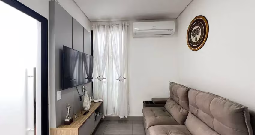 Casa à Venda no Jardim dos Sabiás com Suíte, Planejados e Área Gourmet