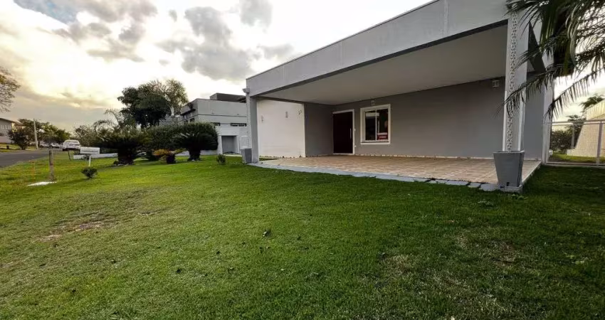Linda casa, com suíte master e quintal amplo no palmeiras imperiais em salto/sp