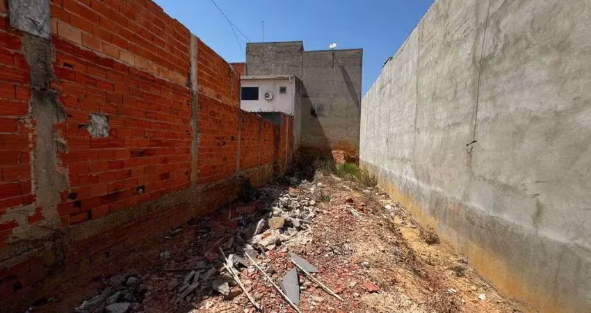 Terreno de 150 m², topografia plana, no parque laguna, em salto/sp