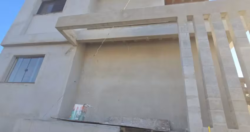Ótimos sobrados de condominio na vila antonieta com 2 dorms e vaga de carro