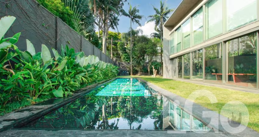 Casa com 3 quartos à venda na México, Jardim América, São Paulo