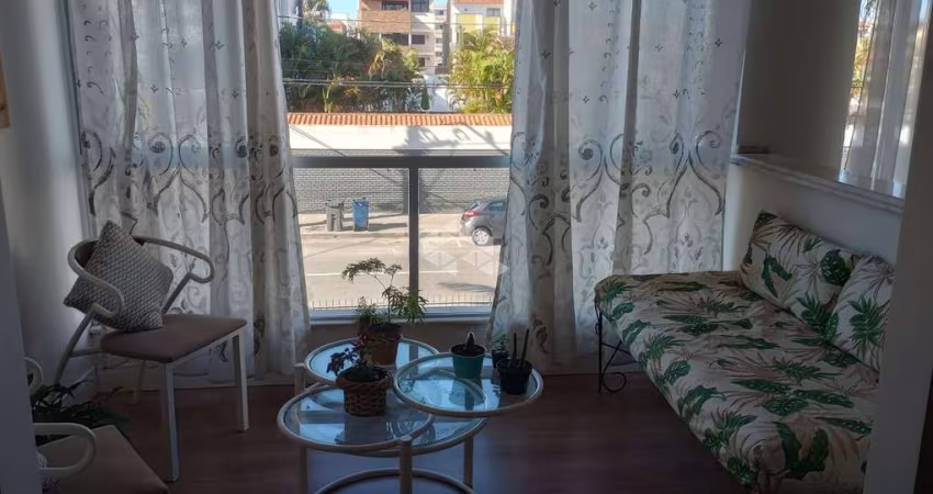 Apartamento 2 quartos a 100mts da praia em Canasvieiras