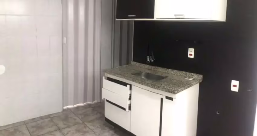Apartamento para Venda em Carapicuíba, Conjunto Habitacional Presidente Castelo Branco, 2 dormitórios, 1 banheiro, 1 vaga