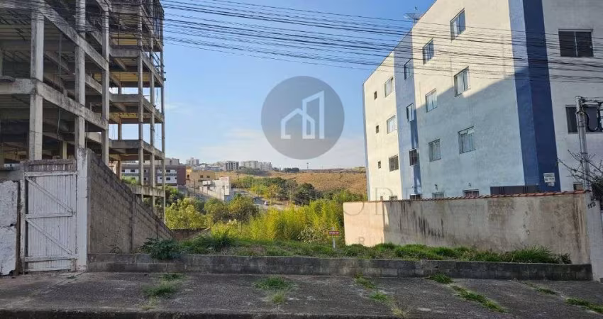 Terreno à venda na Rua Lázaro Ferreira de Souza, 000, Residencial Greenville, Poços de Caldas