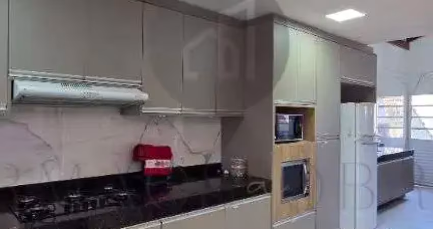 Casa com 3 quartos à venda na Rua Antônio Bruneli, 150, Vila Brasil de Nossa Senhora Aparecida, Poços de Caldas