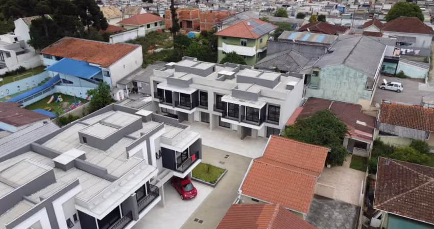 Sobrado com 3 quartos  à venda, 107.44 m2 por R$770000.00  - Boqueirao - Curitiba/PR