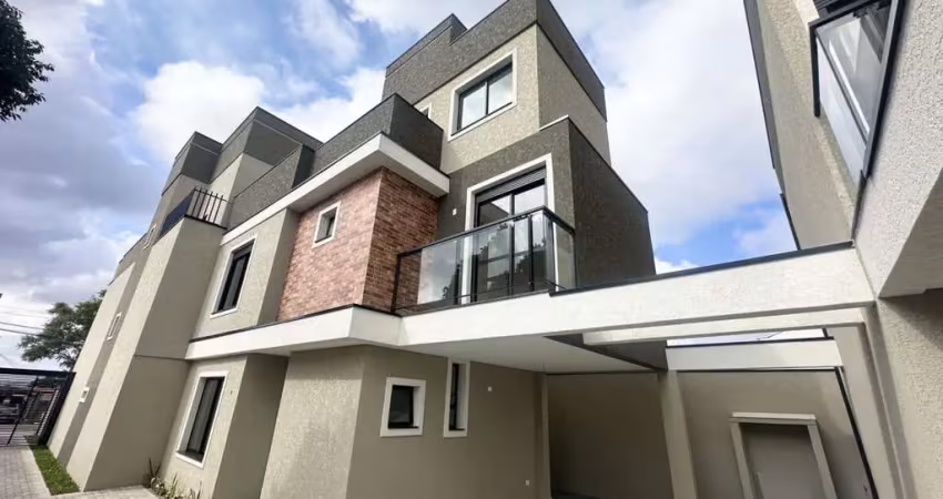 Sobrado com 3 quartos  à venda, 126.89 m2 por R$830000.00  - Novo Mundo - Curitiba/PR
