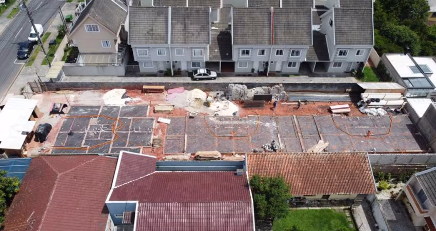 Sobrado com 4 quartos  à venda, 171.35 m2 por R$960000.00  - Boqueirao - Curitiba/PR
