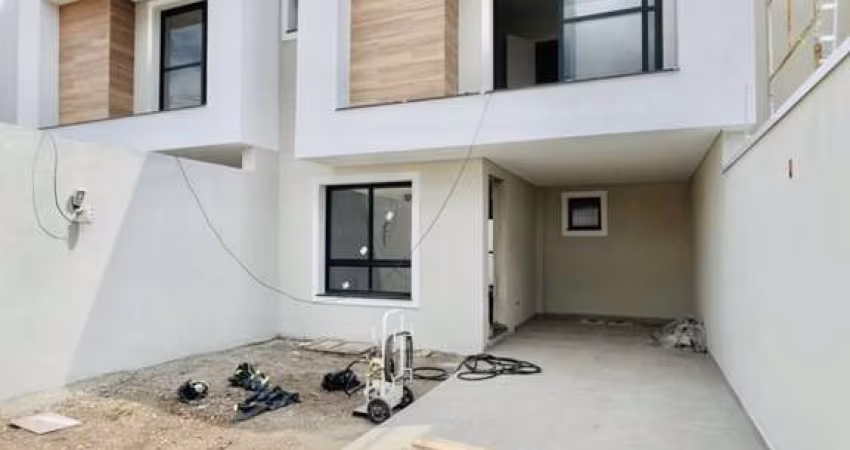 Sobrado com 3 quartos  à venda, 105.52 m2 por R$675000.00  - Pinheirinho - Curitiba/PR