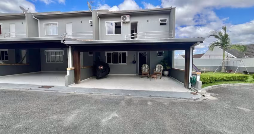 Sobrado com 3 quartos  à venda, 120.00 m2 por R$480000.00  - Xaxim - Curitiba/PR