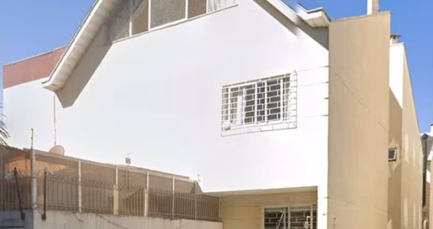 Sobrado com 3 quartos  à venda, 224.26 m2 por R$1250000.00  - Agua Verde - Curitiba/PR