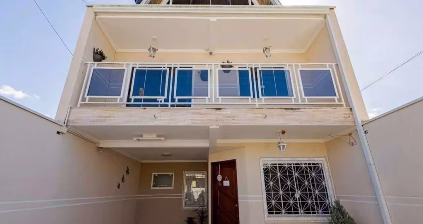 Sobrado com 4 quartos  à venda, 360.00 m2 por R$715000.00  - Costeira - Sao Jose Dos Pinhais/PR