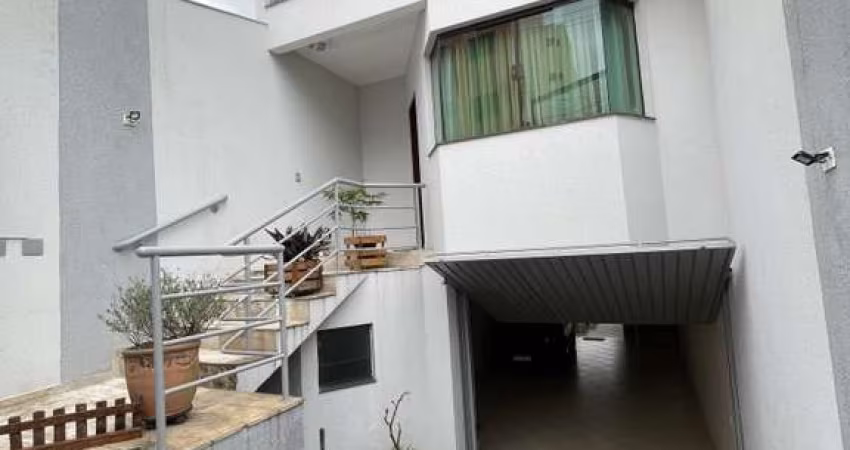 Sobrado para Venda em São Caetano do Sul, São José, 3 suítes, 6 banheiros, 4 vagas