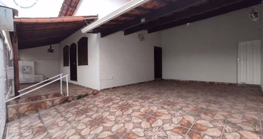 Casa para alugar em Planalto, Belo Horizonte/MG.
