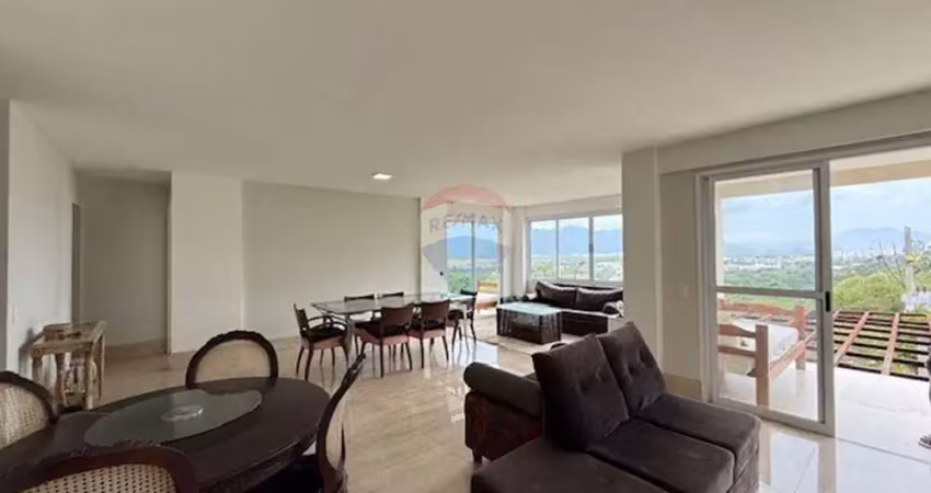 Casa 257m2 e 4 suítes a venda em condomínio fechado, lazer completo e segurança  no recreio dos bandeirantes
