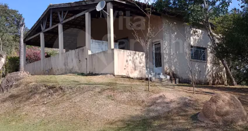 Chácara à venda – 1.700 m² com casa, piscina e área gourmet em ponunduva, cajamar