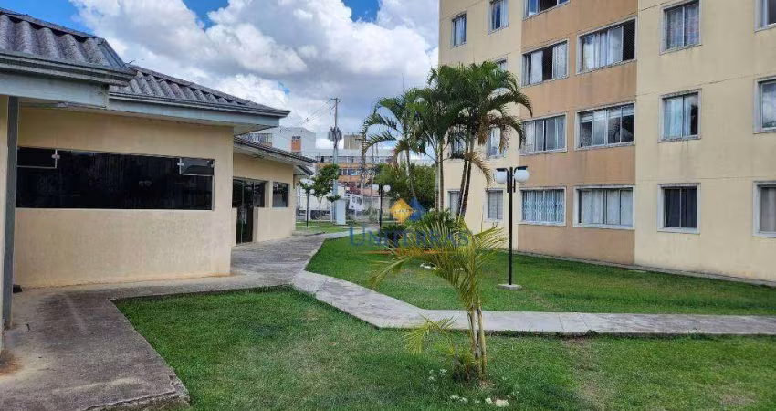 Apartamento com 3 dormitórios para alugar, 50 m² por R$ 1.300/mês - Fazendinha - Curitiba/PR