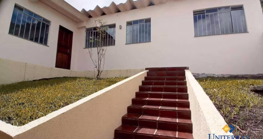 Casa com 3 dormitórios para alugar, 73 m² por R$ 1.590/mês - Campo Pequeno - Colombo/PR