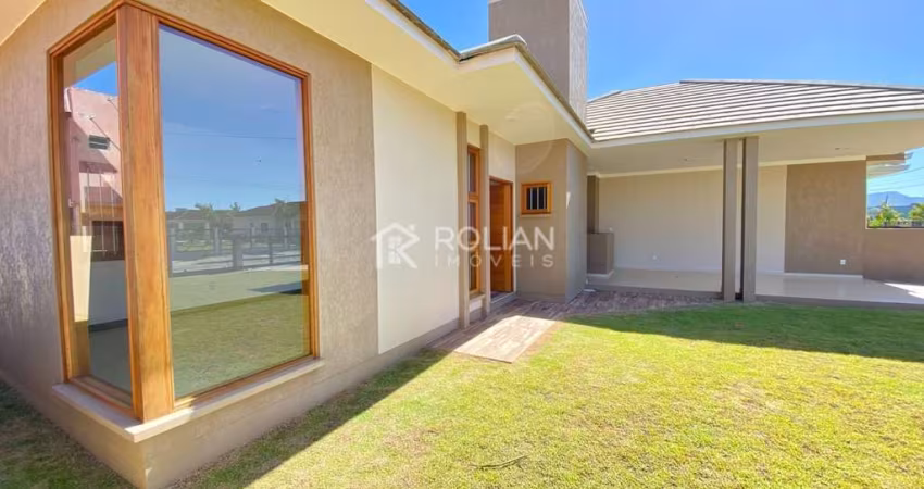 Casa Vista Alegre em Arroio do Sal/RS Cód 389