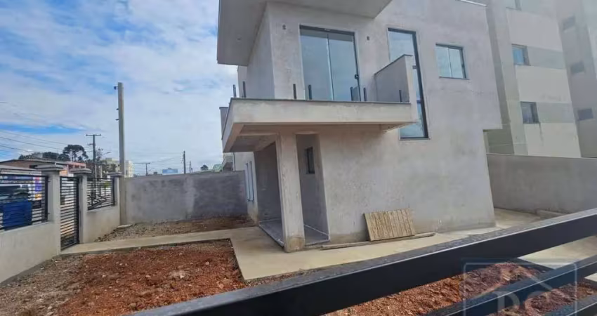 Sobrado de esquina, com suíte à venda no bairro paloma, colombo, pr
