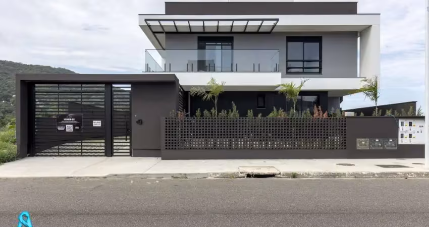 Casa com 3 quartos à venda no Lagoa da Conceição, Florianópolis 