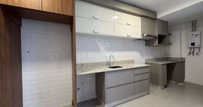 Apartamento com 3 quartos para alugar no Cacupé, Florianópolis 