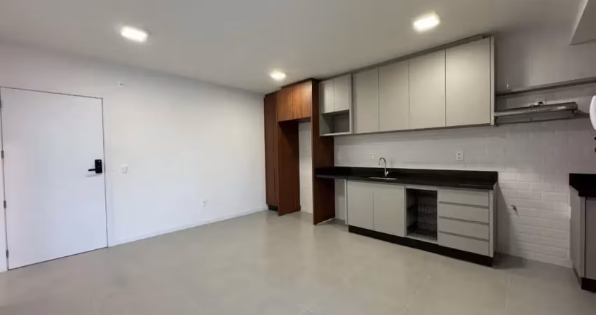 Apartamento com 2 quartos para alugar no Cacupé, Florianópolis 