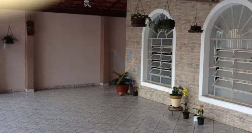 Térrea para venda possui 250 metros quadrados com 3 quartos
