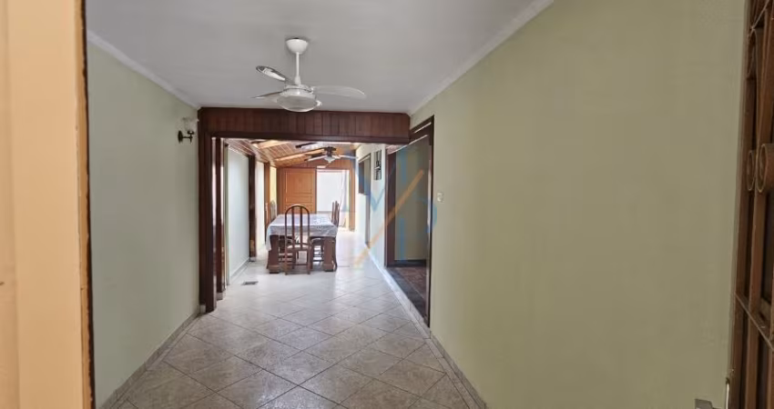 Excelente casa a venda no Jd. Morumbi - Oportunidade