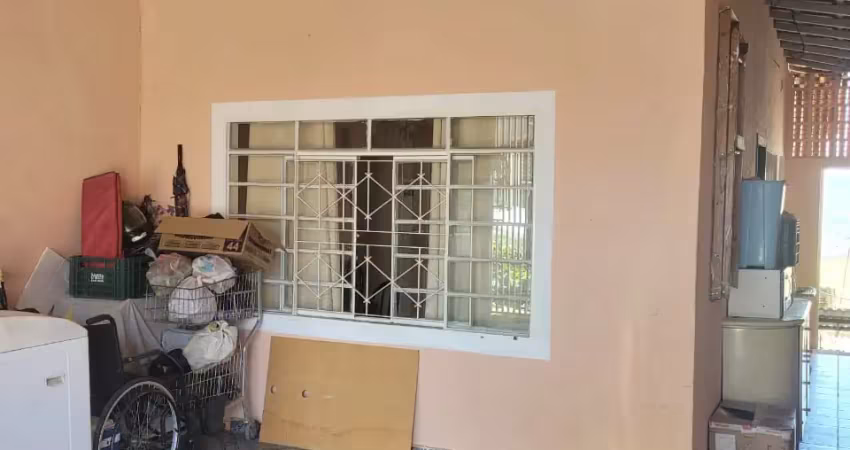 Duas casas no bairro jardim portugal - ótima localização, região tranquila e próximo a comércios
