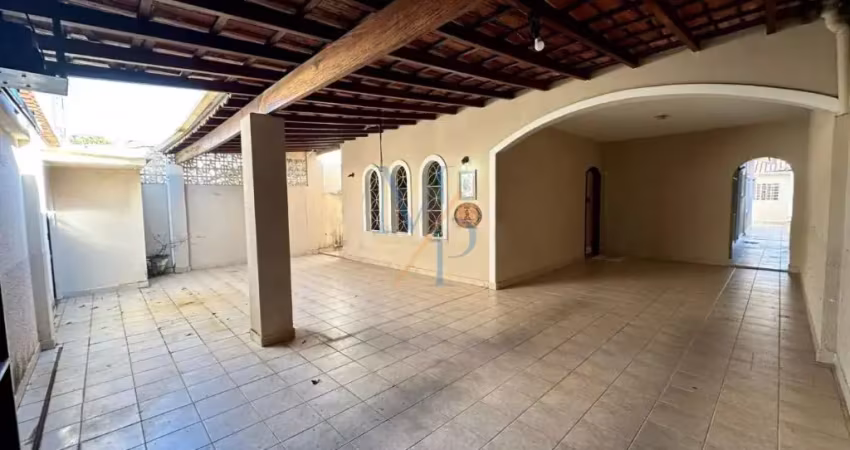 Linda casa com área gourmet e edícula - no bairro jardim portugal - zona sul de sjc