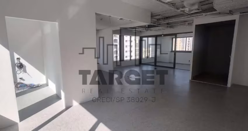 Sala comercial paulista. locação de escritório moderno com 441 m²