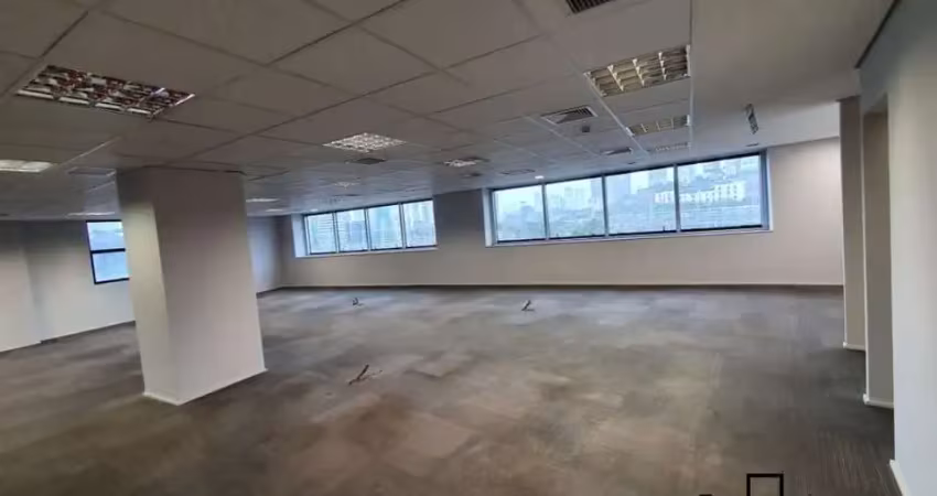 Conjunto comercial de 770m² na vila opímpia com excelente localização!