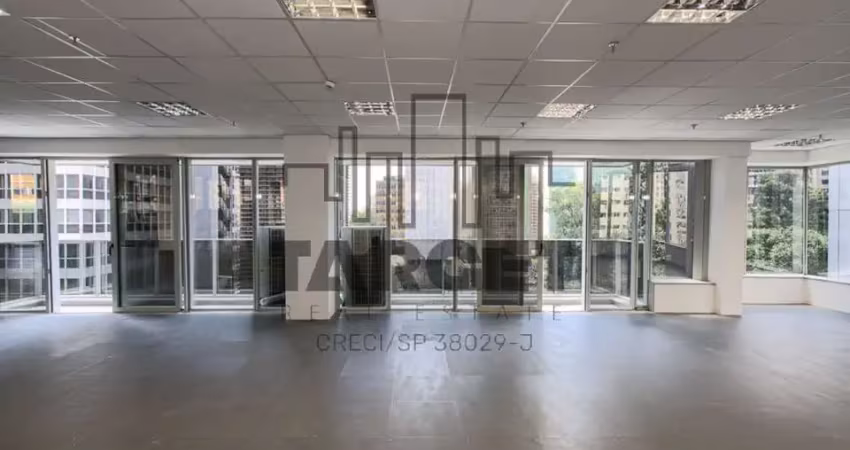 Excelente conjunto comercial para sua empresa. 1.300 m² na chácara santo antônio!