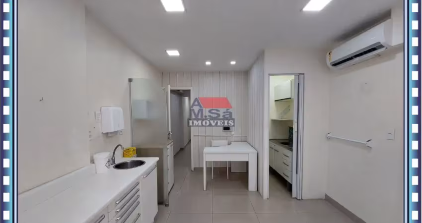 Oportunidade única! sala comercial, enaltecendo sua excelente localização e acabamento alto padrão