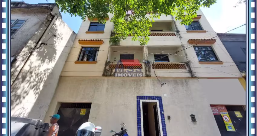 Apartamento sala 2 quartos, enaltecendo seu excelente localização