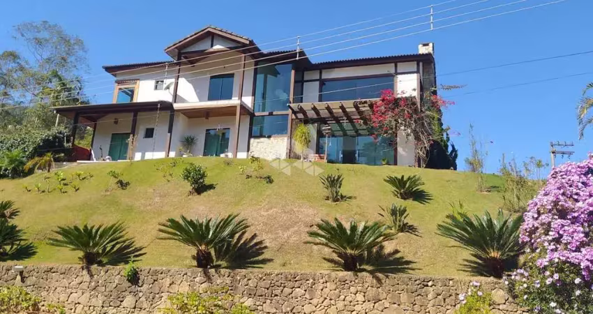Casa com 4 dormitórios à venda por r$ 3.300.000,00 - canada village - mairiporã/sp