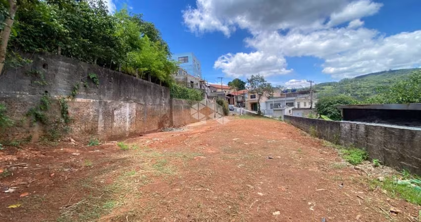 Terreno limpo com 482m² por R$ 900.000,00 - Centro - Mairiporã-SP