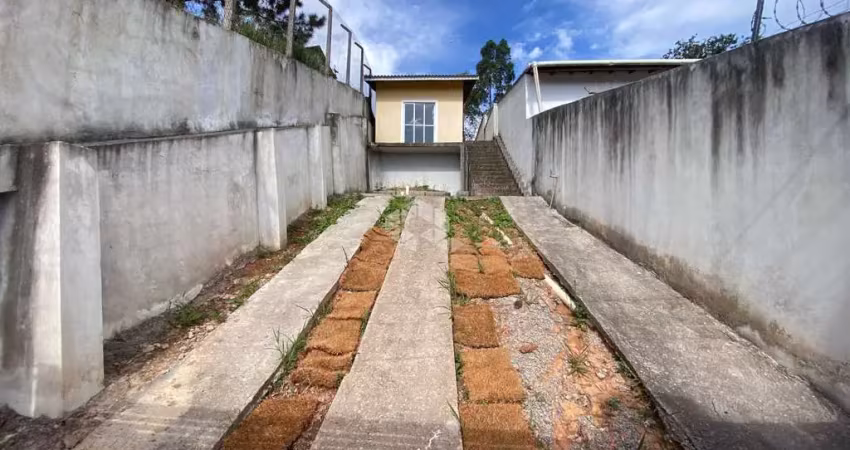 Casa com terreno com 265,69m² e 70m² de construção a venda por R$ 400.000,00  em Recanto Ouro Verde - Mairiporã/SP