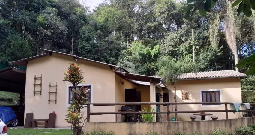 Chácara de 100m² a venda por R$ 670.000,00 Parque Germânia - Mairiporã/SP